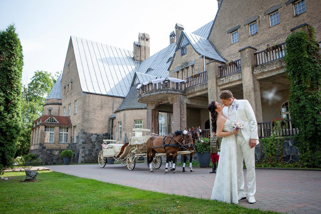 Castle Spa Wagenkuell Hotel Taagepera Buitenkant foto