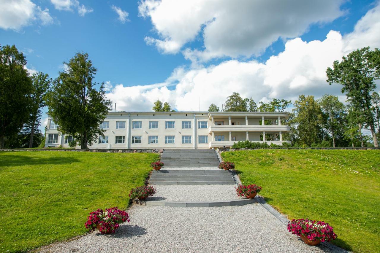 Castle Spa Wagenkuell Hotel Taagepera Buitenkant foto